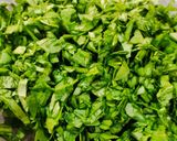 પાલક મઠરી (Palak Mathri Recipe In Gujarati) રેસીપી સ્ટેપ2ફોટો