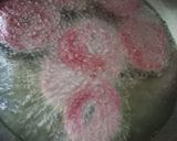 A picture of step 4 of Beetroot chakli (murukku).