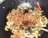 Foto del paso 1 de la receta: Tallarines con verduras salteadas
