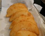 A picture of step 9 of Empandas venezuelan style (chesse).
