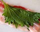 A picture of step 1 of Non-fried Japanese-style Tonkatsu Made with Thinly Sliced Pork Belly.