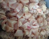 Foto langkah ke 1 dari resep Rawon Ayam dan Telur Bacem .