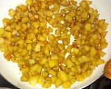 A picture of step 5 of Golden skillet potato.