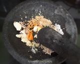 Foto langkah ke 1 dari resep Ayam Ungkep Goreng Telur.