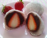 A picture of step 10 of Easy Strawberry Daifuku.