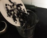 Hình bước làm 3 của món Sữa óc chó đậu đen