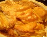 A picture of step 4 of Sunshine's upside down pie.