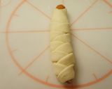 A picture of step 4 of Wiener Sausage Bread.