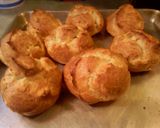 A picture of step 3 of Sunshines chocolate cream puffs.
