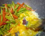 Gambar langkah 3 resipi Kacang Buncis + Lobak Pecah Telur (Eat Clean).