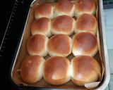 Tejes zsemle recept fázis 3 fotója