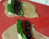 A picture of step 6 of Fontina Spinach Chicken Roulade.