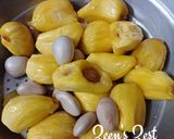 A picture of step 1 of Baked Ripe Jackfruit Chips.