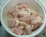 A picture of step 1 of Sweet and Sour Pork Taiwan Style Chicken in Pineapple Vinegar Sauce.