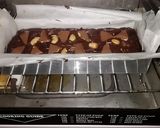Foto langkah ke 3 dari resep 527.Chashew SilverQueen Brownie.