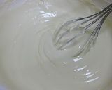 A picture of step 4 of Fluffy~ Soufflé Cheesecake.