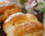 A picture of step 18 of Savory Snack Bread: Cute Sunflower Shaped Hamburger Bread.