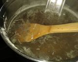 A picture of step 4 of Mint jelly.