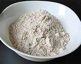 A picture of step 2 of Frozen chocolate yogurt.