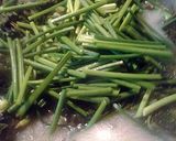 A picture of step 3 of greens medollie.
