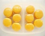 A picture of step 35 of Lemon Macarons with Italian Meringue.
