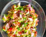 A picture of step 3 of Maxican Salsa With Nachos.