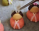 A picture of step 20 of Decoration Cookies: For Your Cakes on Doll's Day.