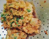 Foto langkah ke 3 dari resep Telur dadar Gobal gabul.