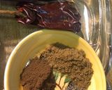Foto del paso 3 de la receta: Mole Rojo con Carne de Puerco