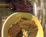Foto del paso 3 de la receta: Mole Rojo con Carne de Puerco