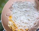 Foto langkah ke 3 dari resep Soun Goreng Telur.