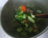Foto langkah ke 4 dari resep Sup jamur kancing.