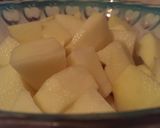 A picture of step 3 of Chicken breasts soup.