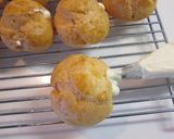 A picture of step 12 of Cold and Smooth Choux Ice Cream.