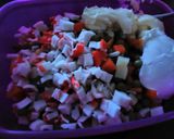 Foto del paso 3 de la receta: Tomates rellenos de surimi