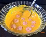 A picture of step 4 of Mango prawn cocktail.