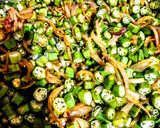 A picture of step 4 of Saadi Bhindi Ke Bhujia.