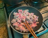 A picture of step 4 of Taiwan Style Mixed Noodle.