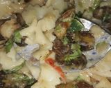 A picture of step 4 of Pasta salad with ripe plantain and shrimps.