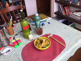 Fideos de arroz y verduras
