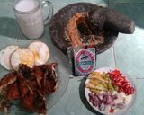 Foto langkah ke 2 dari resep semur bandeng telur ceplok.