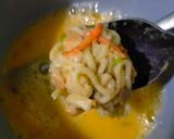 Foto langkah ke 3 dari resep Bola-bola Mie Sosis.