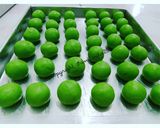 Foto langkah ke 4 dari resep Pandan Snow Ball Cookies (Putri Salju Pandan).