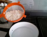 A picture of step 2 of Arroz con Leche.