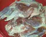 Foto del paso 3 de la receta: Tostadas de cordero