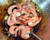 Foto langkah ke 6 dari resep Udang Goreng Mentega.