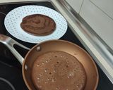 Foto del paso 2 de la receta: Tortitas de cacao puro y queso crema