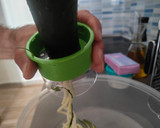 Foto del paso 6 de la receta: Espagueti de calabacín en salsa de yogurt. (mar y montaña)