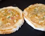 A picture of step 8 of Spicy bread omelette sandwich.