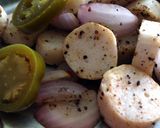 A picture of step 3 of Sausage n Jalapenos tweeet.
